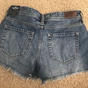 Brand New Hollister Shorts size 5